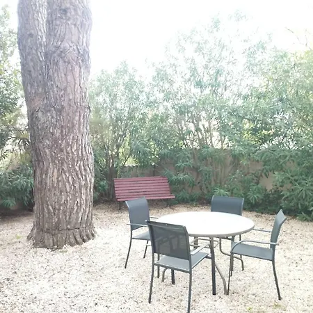 The Du Canal Spacious House With Swimming Pool * Trèbes